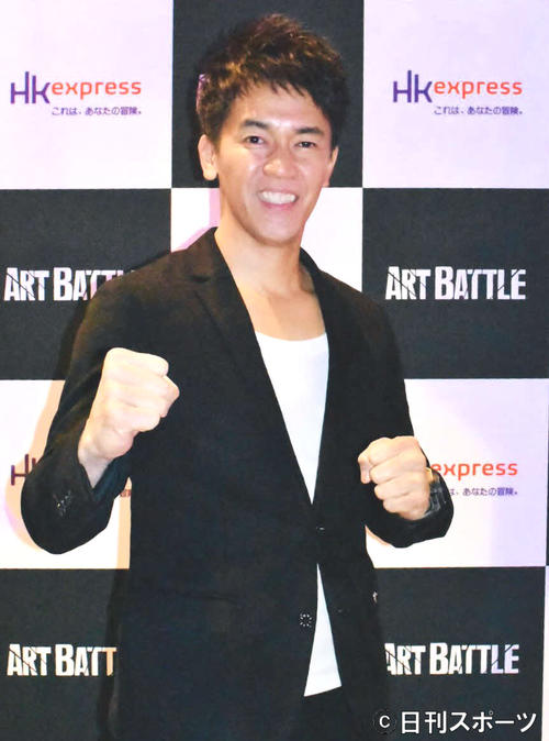 「ART　BATTLE　JAPAN　2019」のMCを務めた武井壮