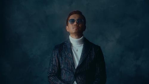美空ひばりさんの新曲「あれから」のメモリアル映像に出演するEXILE　ATSUSHI