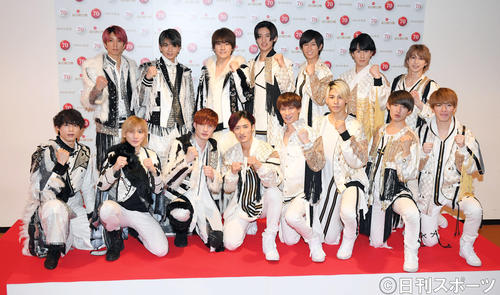 NHK紅白歌合戦　リハーサルを終え、笑顔でポーズをとるジャニーズJr．（撮影・加藤諒）