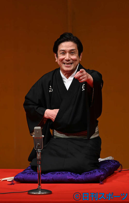 「新春吉例　米朝一門会」に出演した桂米団治（撮影・佐々木芳郎）