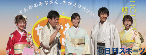 「ただいま！テレビ」のPRイベントで登壇した、左から小倉彩瑛アナ、いけや賢二、菰田玲子キャスター、小池亮介、室伏真璃アナ