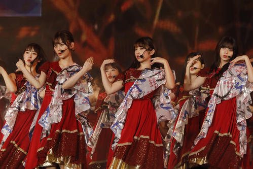 2年連続の台湾公演を開催した乃木坂46。手前左から山下美月、与田祐希、齋藤飛鳥