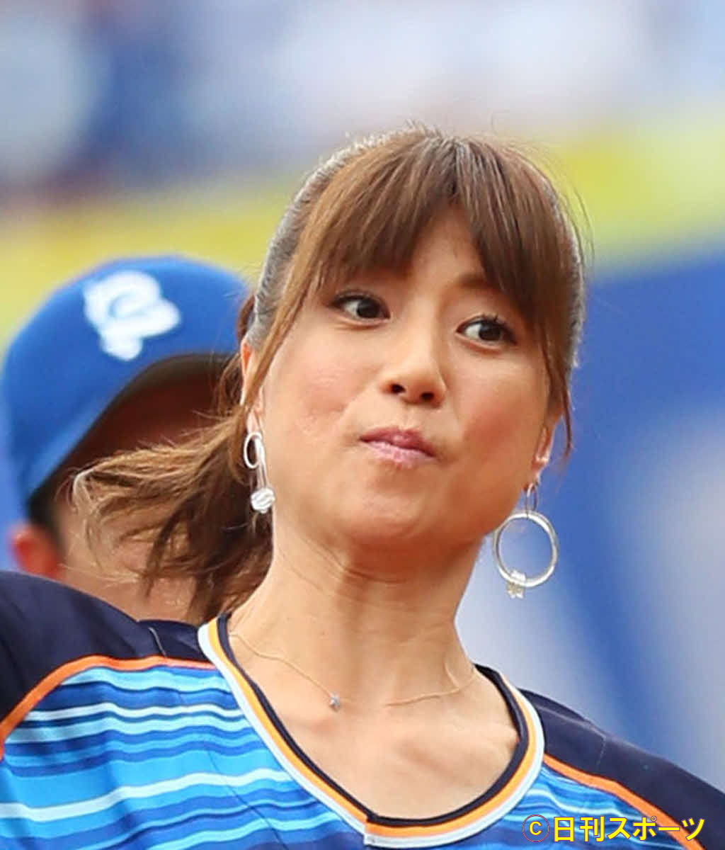 hitomi