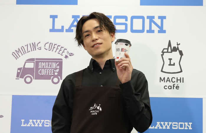 「アメージング　チョコモ～モ～　THE　SECOND」発表会に出席したEXILE　TETSUYA