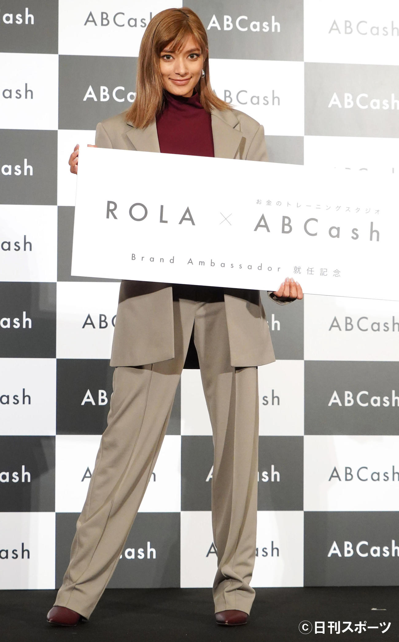 「ABCashブランドアンバサダー就任イベントに出席したローラ（撮影・佐藤成）