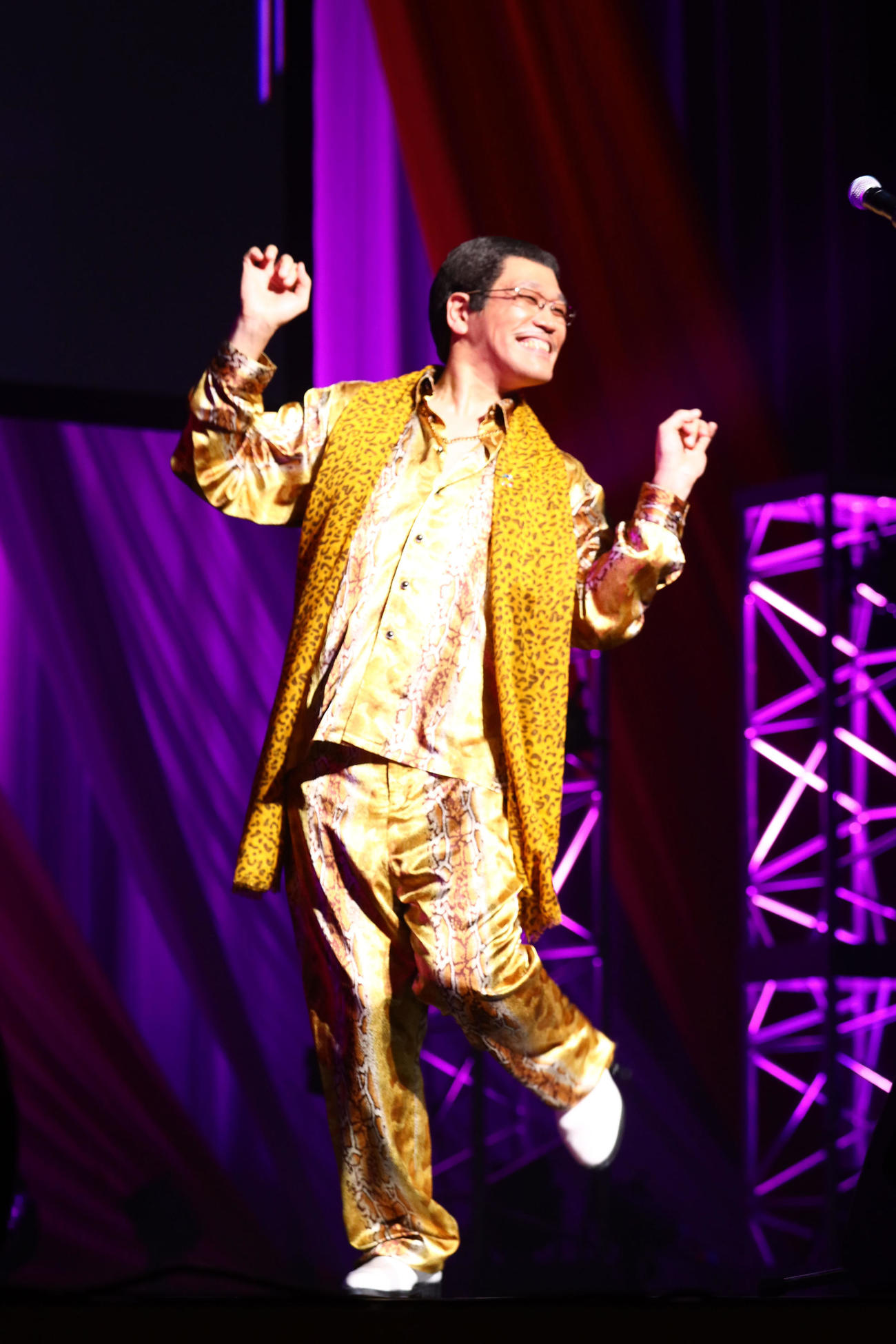チャリティーイベント「LIVE　EMPOWER　CHILDREN　2020　Supported　by　Aflac」に出席したピコ太郎