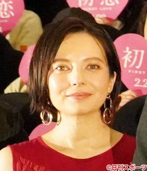 ベッキーの振り切った演技が圧巻 今後の潮目に シネマ写真ニュース 日刊スポーツ
