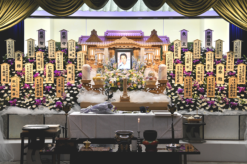 川口市で営まれた松島アナの葬儀（文化放送提供）