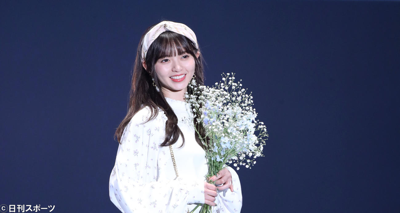 「マイナビ　トーキョーガールズコレクション2020」で華麗にランウェーを歩く乃木坂46の齋藤飛鳥（撮影・垰建太）