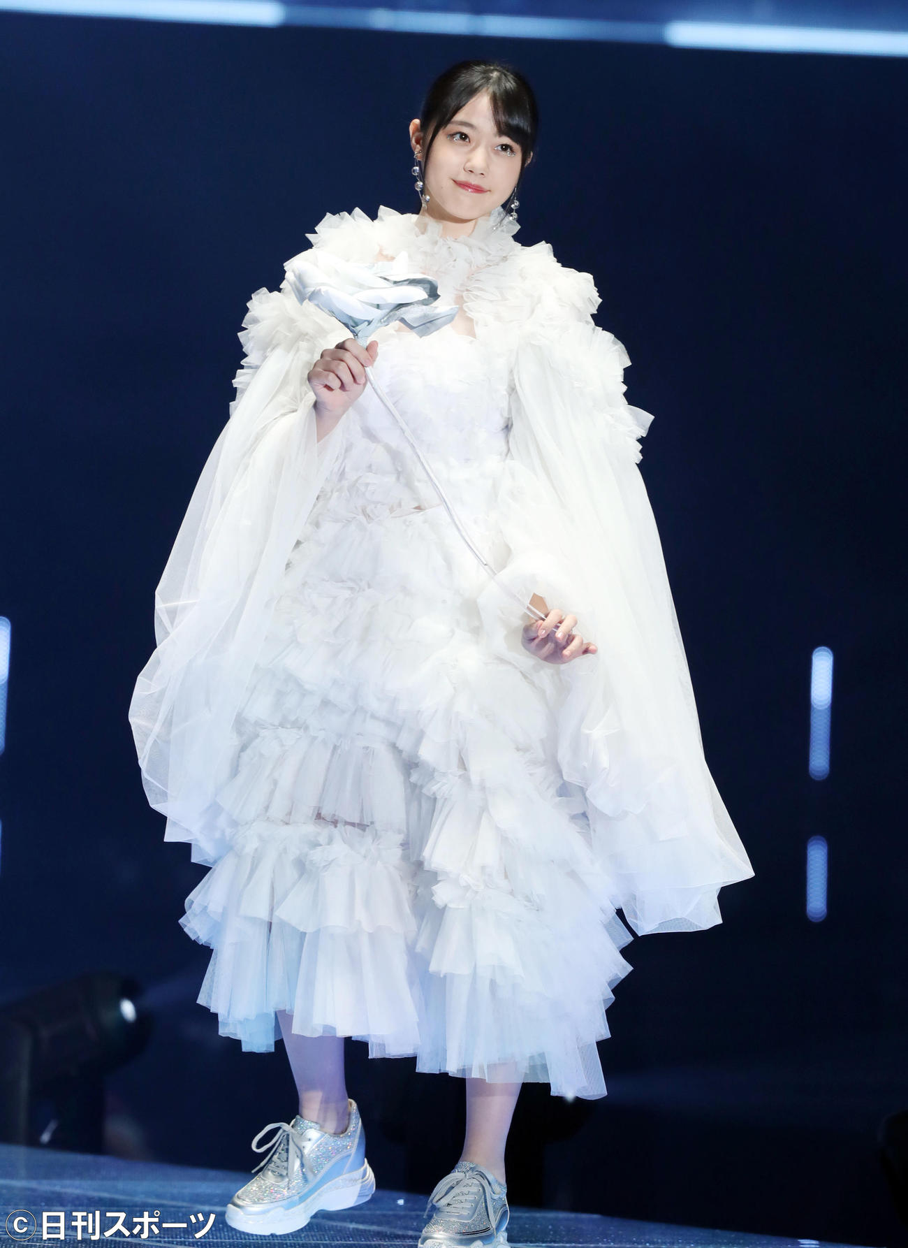 「マイナビ　トーキョーガールズコレクション2020」でランウェーを歩くSTU48瀧野由美子（撮影・垰建太）