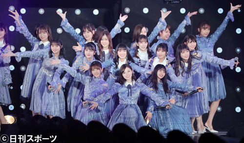 「マイナビ トーキョーガールズコレクション2020」でライブを行う乃木坂46(撮影・垰建太)