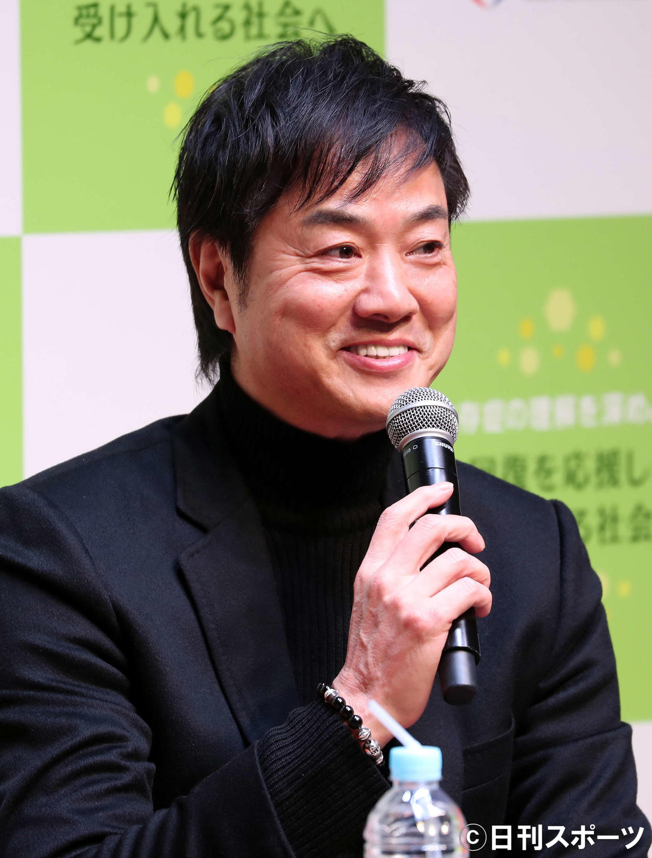 依存症について語る高知東生（撮影・鈴木正人）