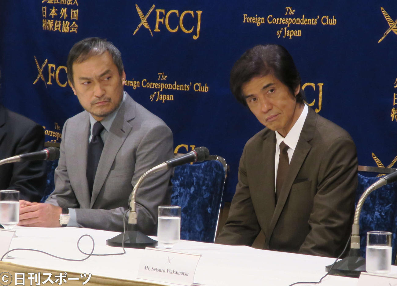 映画「Fukushima50」について語る渡辺謙（左）と佐藤浩市