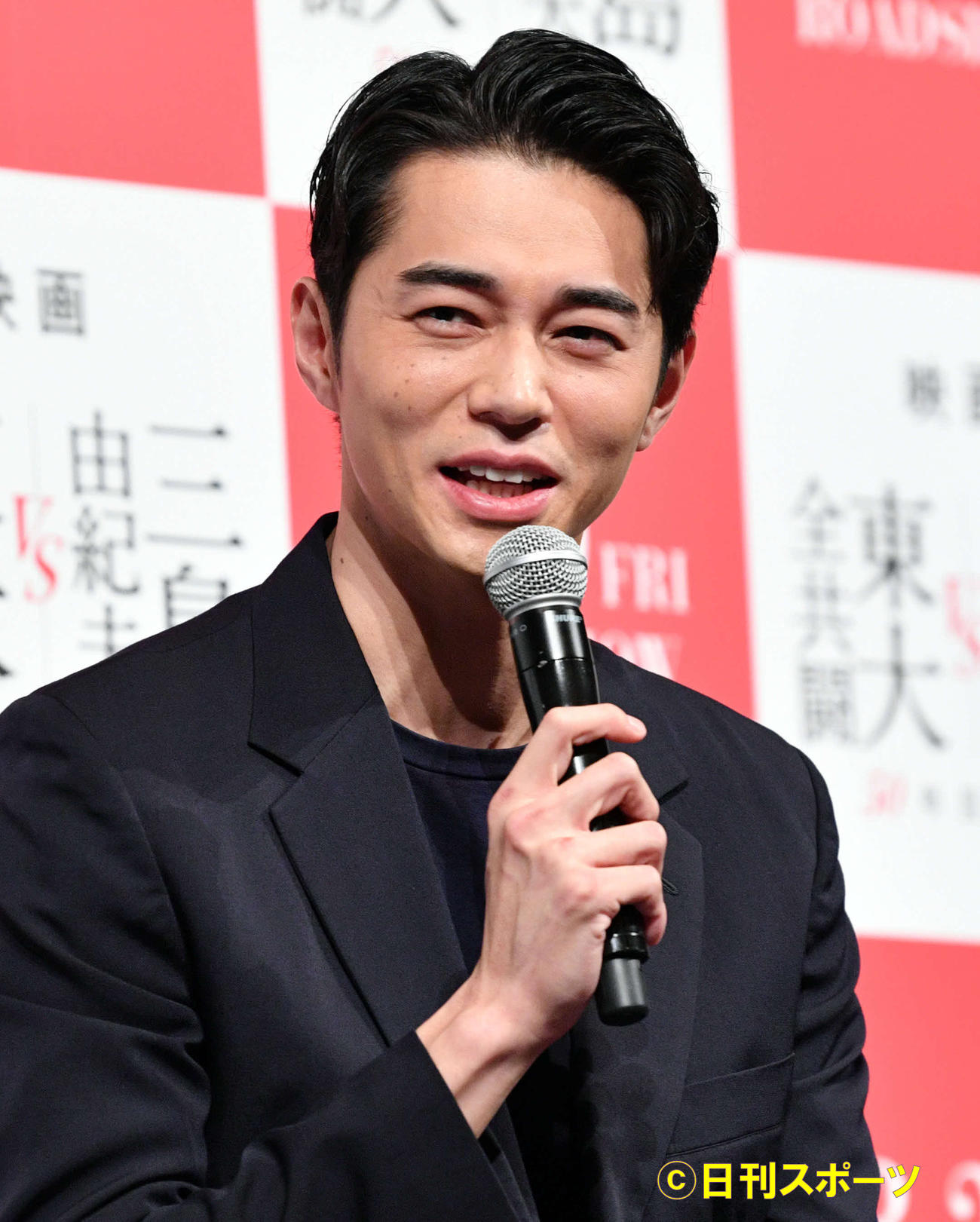 映画「三島由紀夫　VS　東大全共闘」のトークイベントで話す東出昌大（撮影・滝沢徹郎）