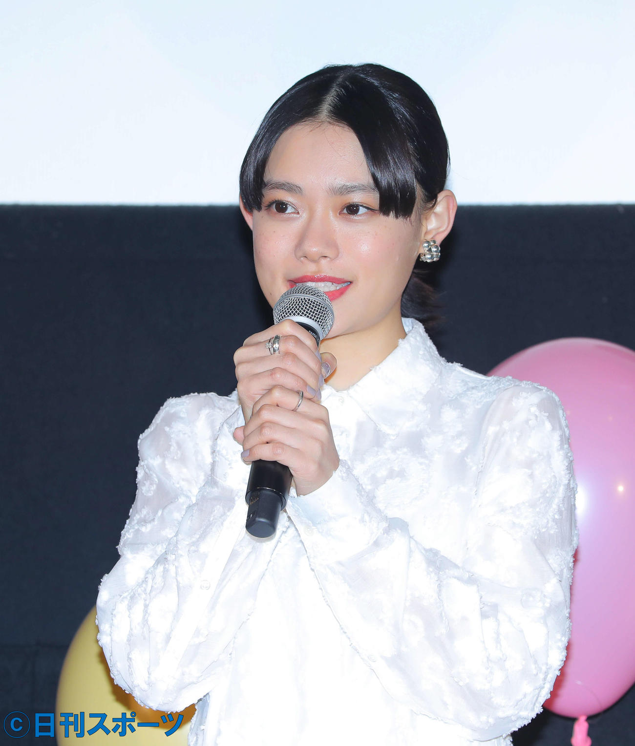 「サイダーのように言葉が湧き上がる」完成披露報告会に臨む杉咲花（撮影・河田真司）