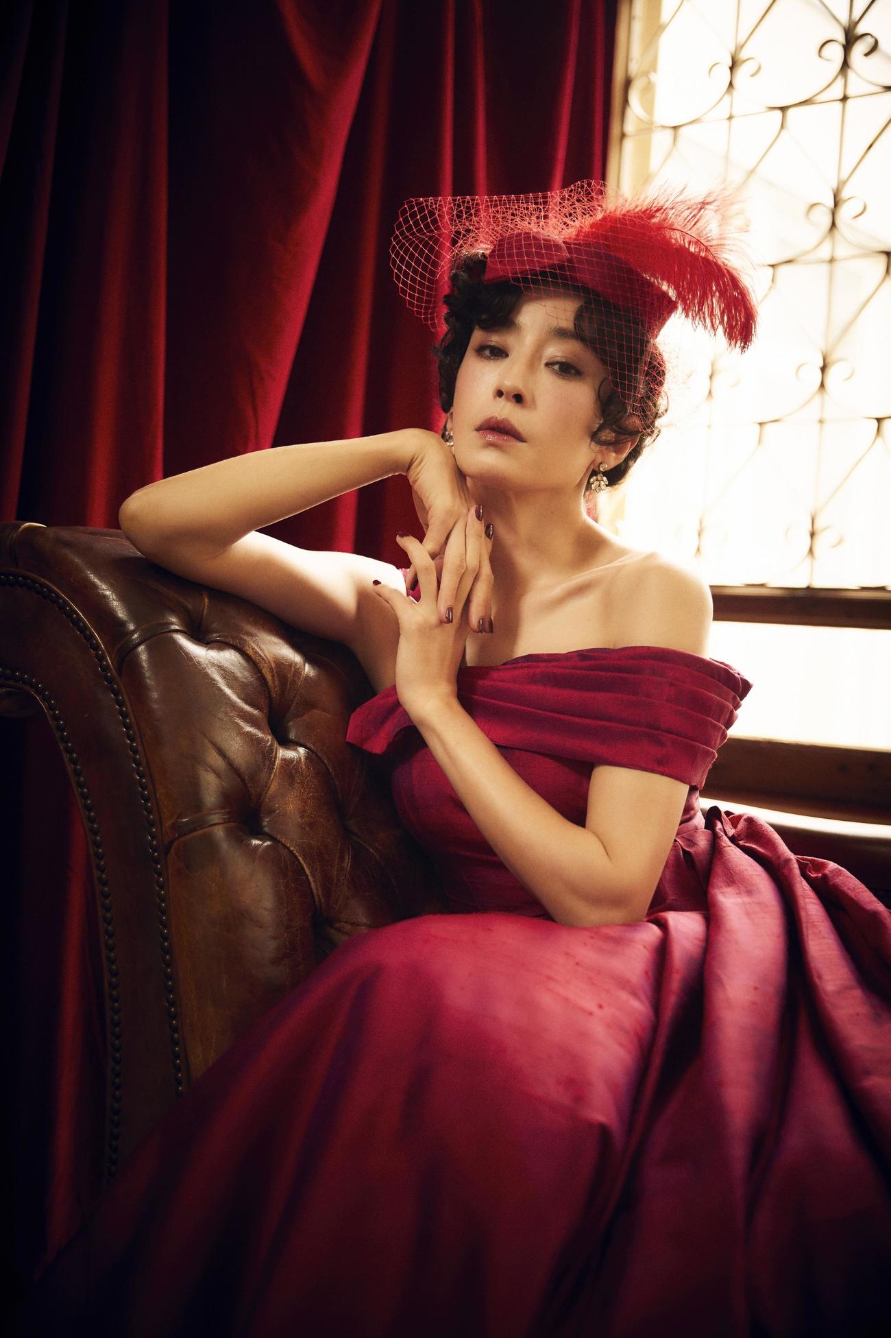 舞台「アンナ・カレーニナ」に主演する宮沢りえ