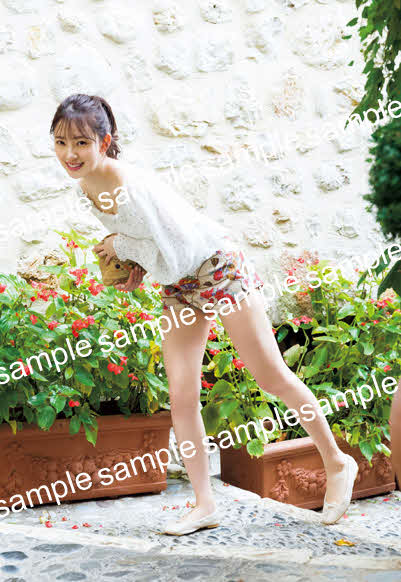 堀未央奈セカンド写真集特典の未来屋書店版ポストカード