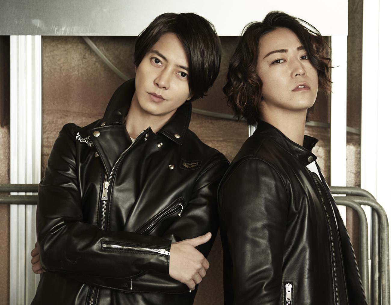 ニッポン放送「オールナイトニッポンPremium」に出演する山下智久（左）と亀梨和也