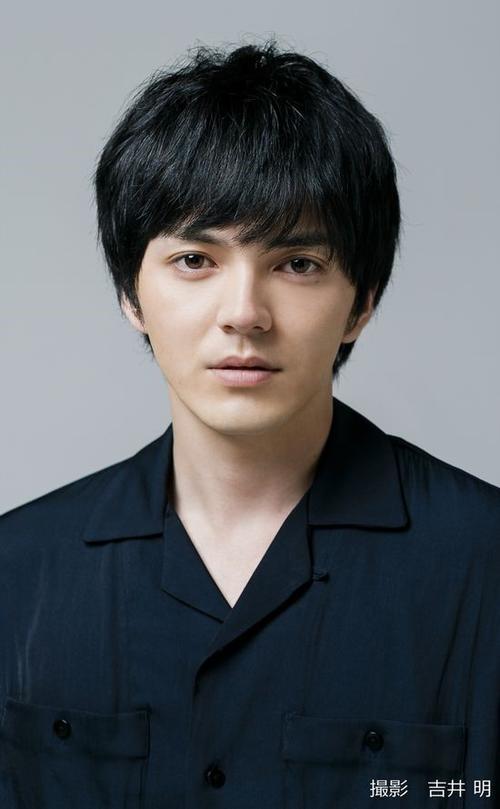 3つ子役で1人3役を演じる林遣都