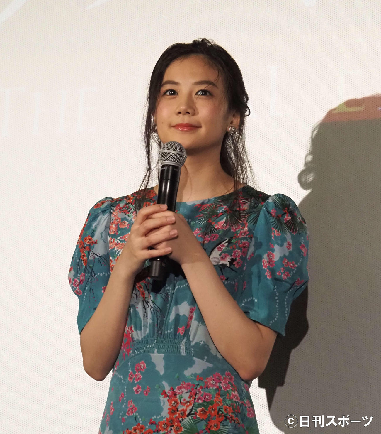 映画「心霊喫茶『エクストラ』の秘密－The　Real　Exocist－」大ヒット舞台あいさつに出席した千眼美子（撮影・遠藤尚子）