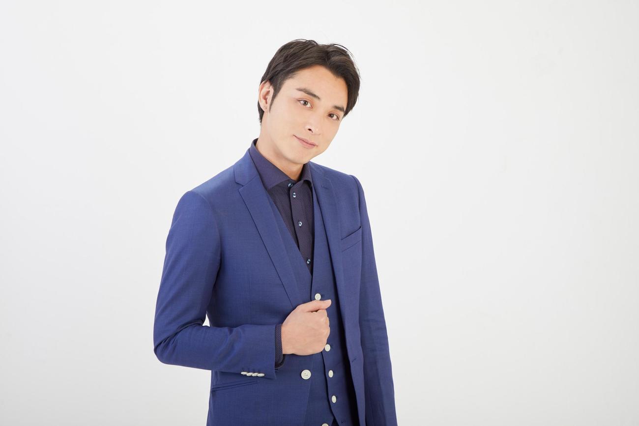 YouTube「ワタナベ名古屋チャンネル」にて、ショッピングモール「プライムツリー赤池」とのコラボ企画「OH！MY　PRIME」を配信するお笑いコンビ、プリンセス金魚の大前りょうすけ