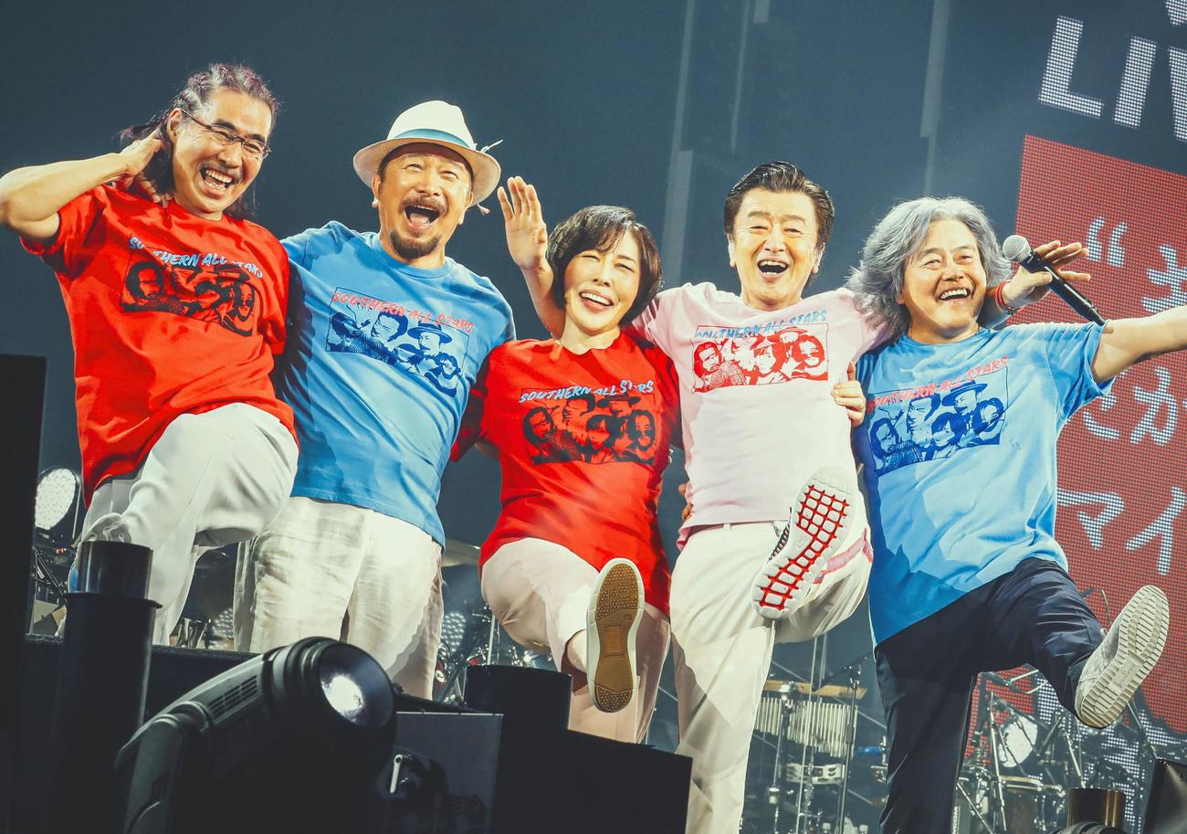 デビュー記念日の25日、横浜アリーナで無観客配信ライブを行うことが分かったサザンオールスターズ