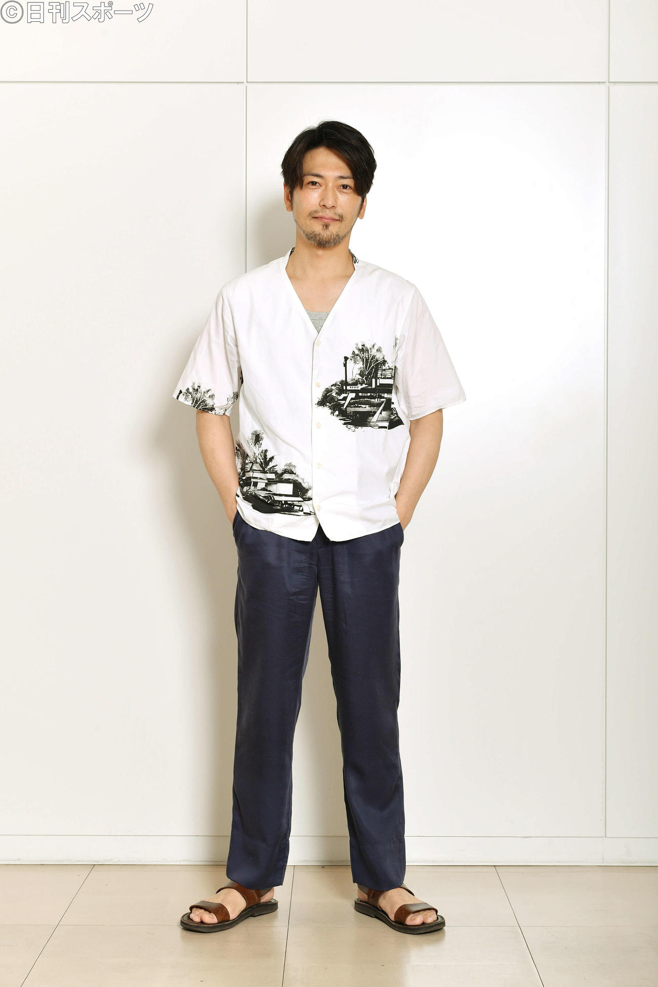 俳優として役者にとどまらず挑戦を続ける須賀貴匡（撮影・滝沢徹郎）