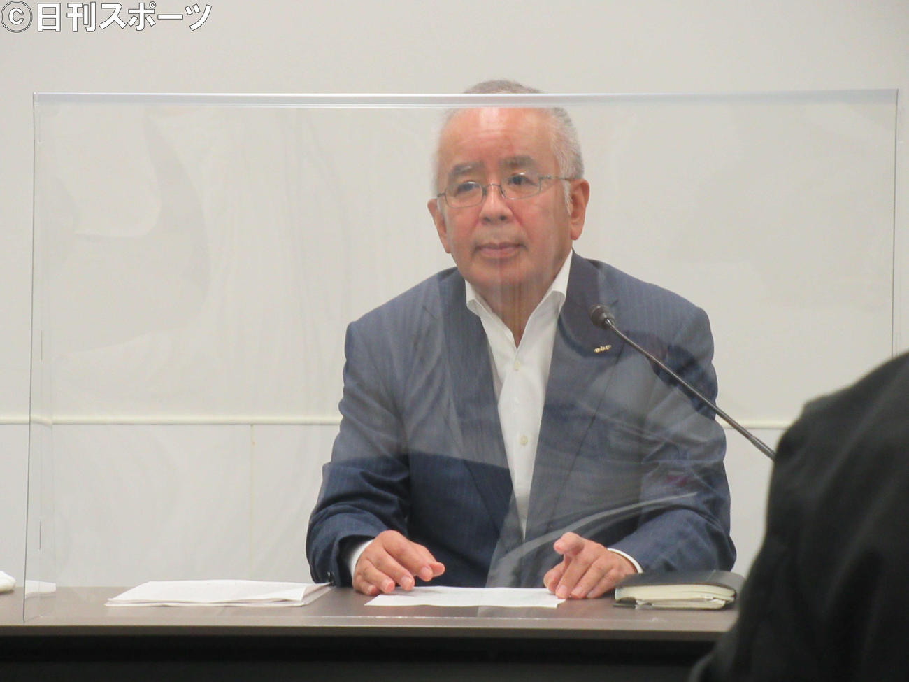 社長会見に出席したABCテレビの山本晋也社長（撮影・星名希実）