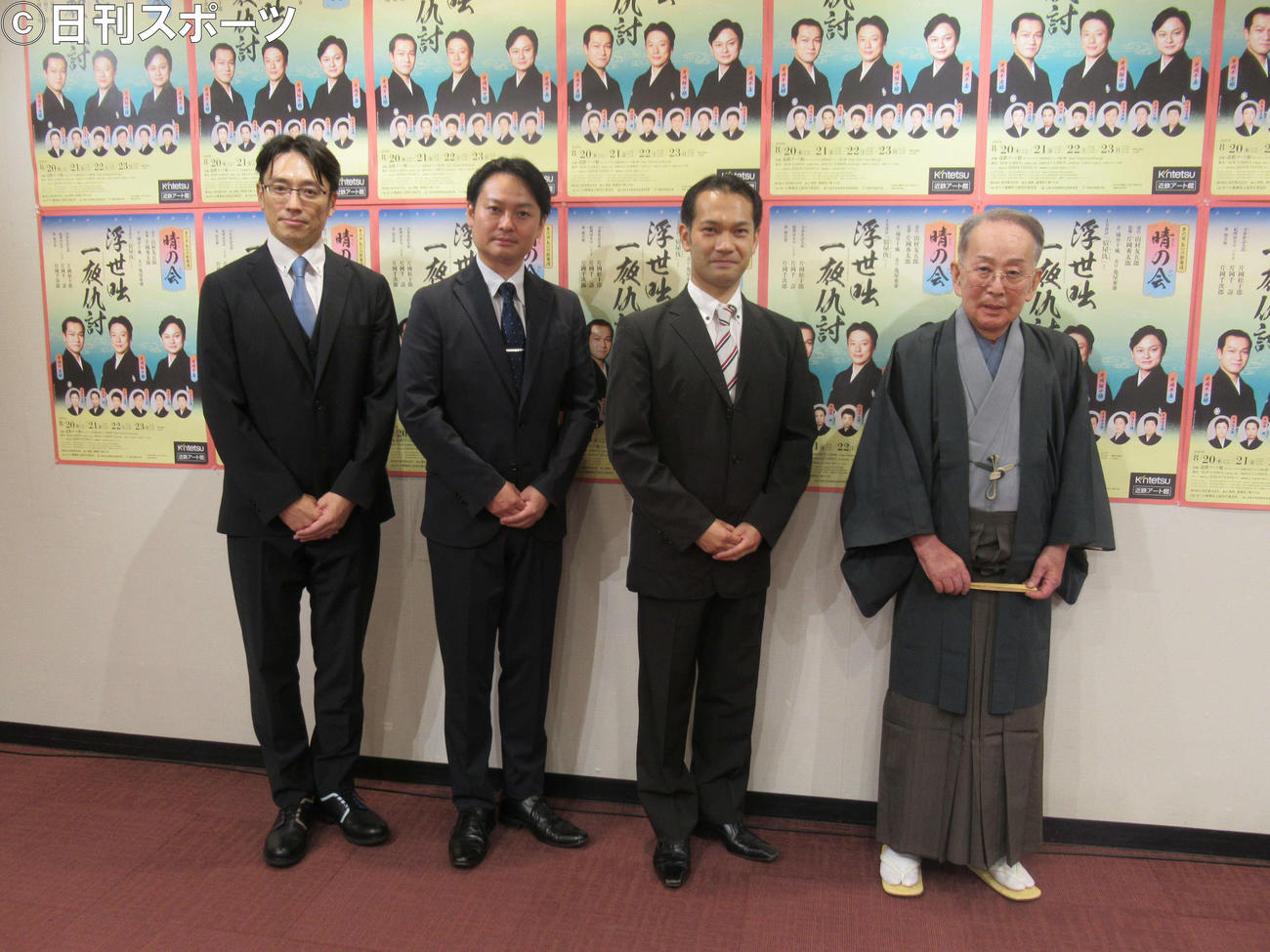 「第6回あべの歌舞伎『晴の会』」の会見に出席した右から片岡秀太郎、片岡千次郎、片岡千寿、片岡松十郎（撮影・星名希実）