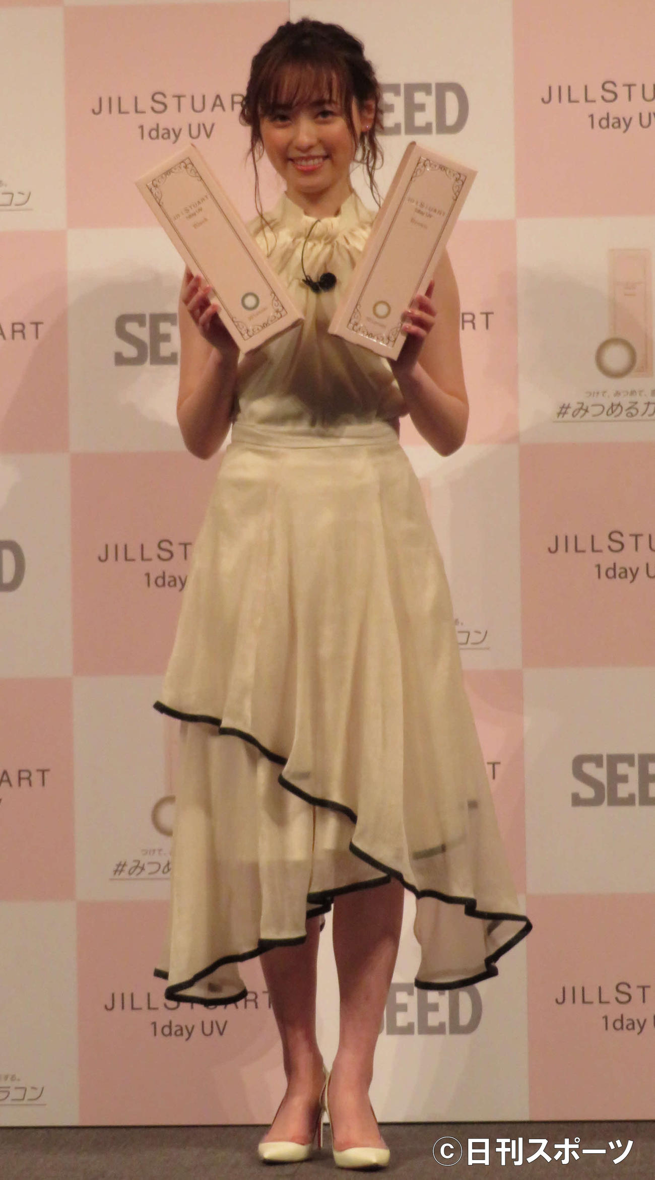 シード「ジルスチュアート　1day　UV」新色・新CM発表イベントに出席した福原遥（撮影・村上幸将）