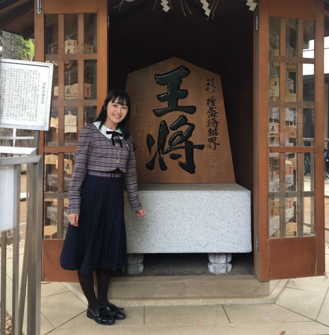 19年、東京・千駄ケ谷の鳩森八幡神社を訪れた向井葉月