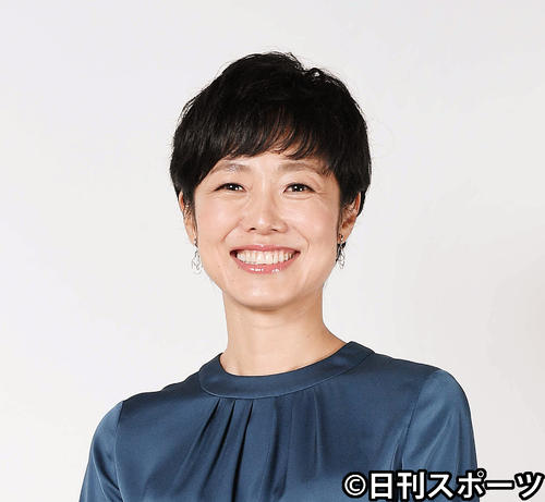 有働アナ ただいま 笑顔でｚｅｒｏ１週間ぶり復帰 女子アナ写真ニュース 日刊スポーツ
