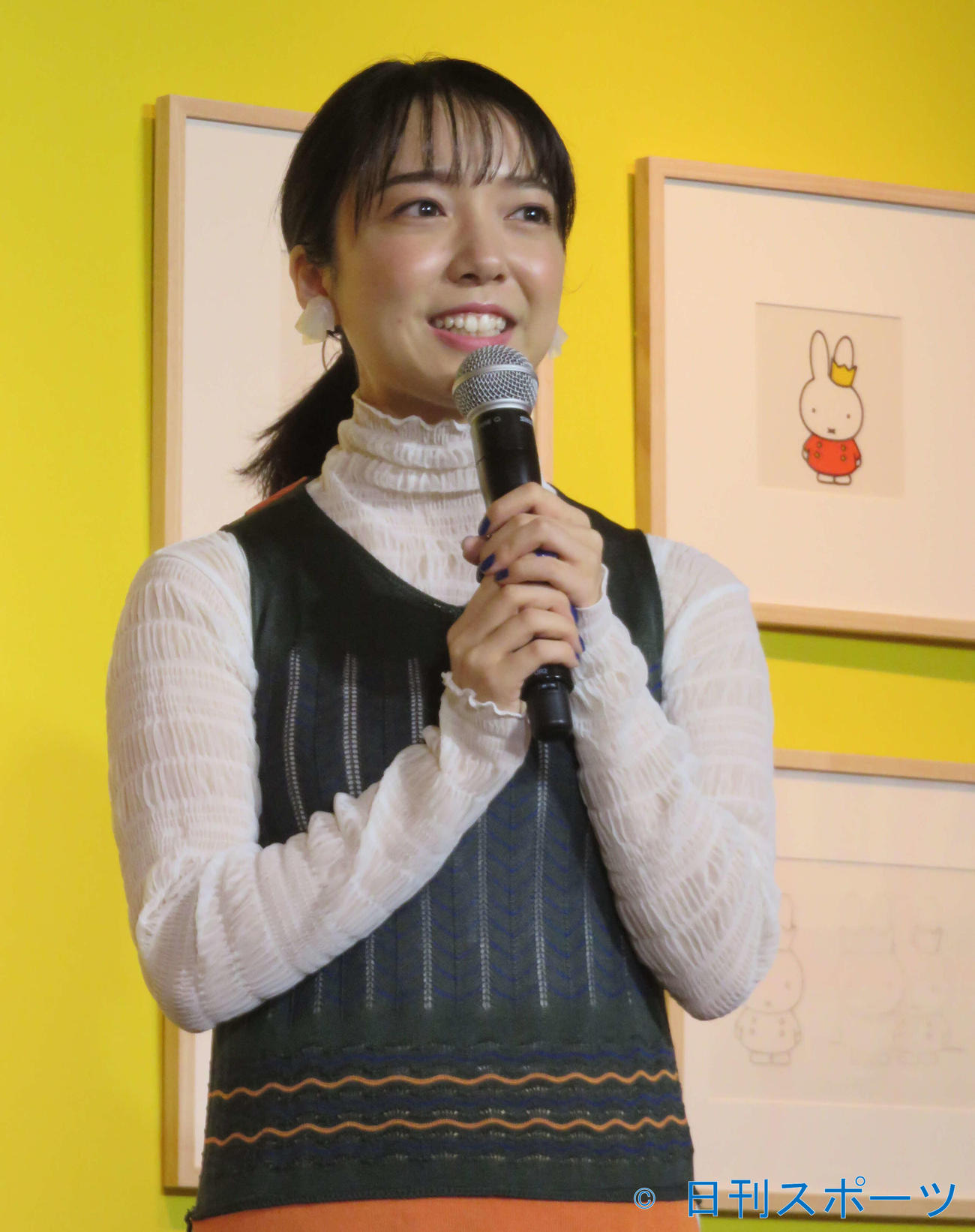 「誕生65周年記念　ミッフィー展」のオープニングイベントに出席した上白石萌音