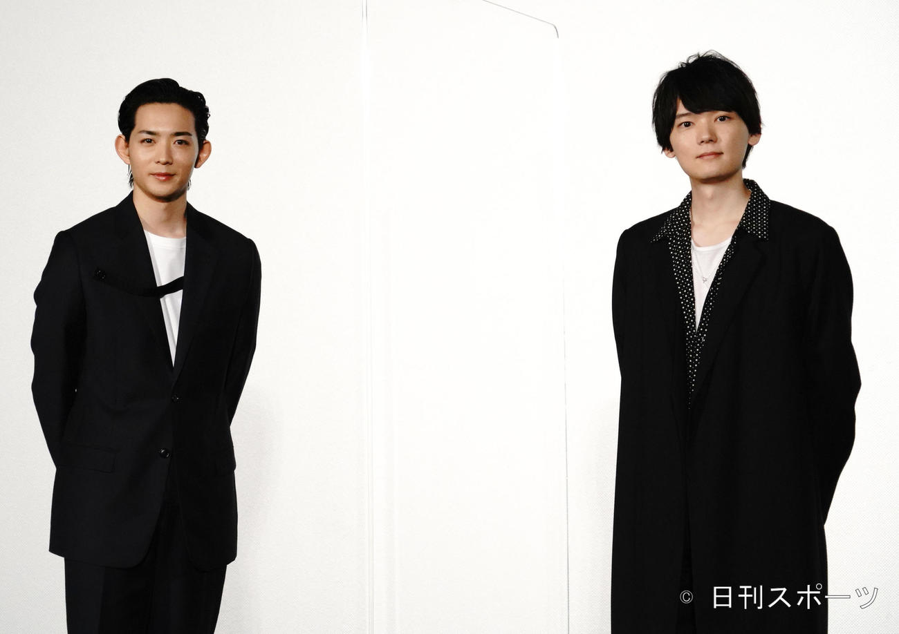 映画「リスタートはただいまのあとで」の記者会見に出席した竜星涼（左）と古川雄輝（撮影・佐藤成）