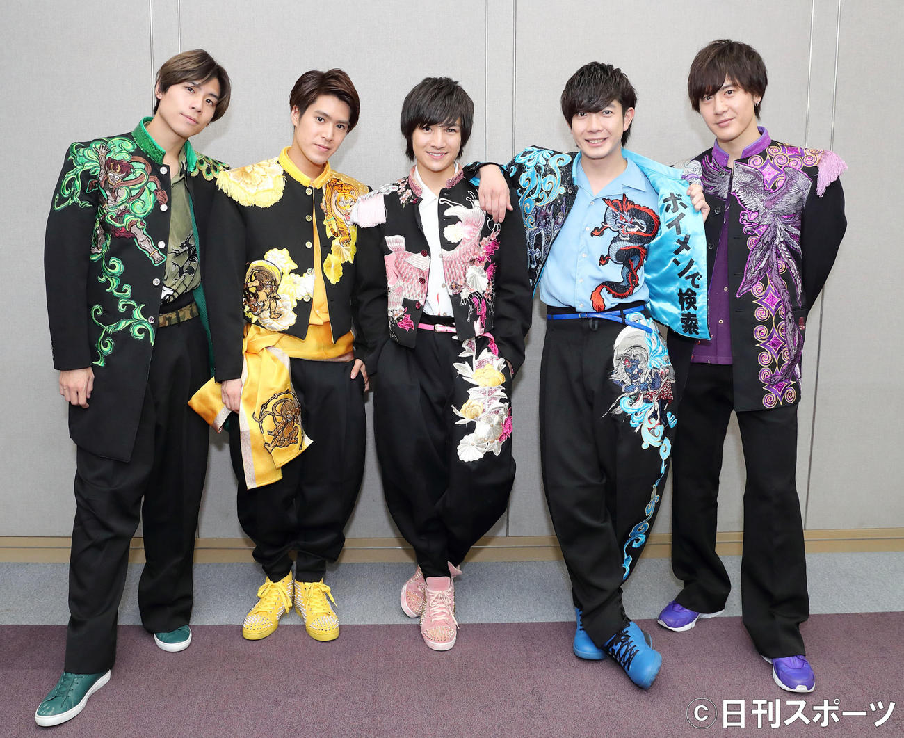BOYS　AND　MENのメンバーたち。左から吉原雅斗、平松賢人、本田剛文、田村侑久、土田拓海（2020年3月10日撮影）