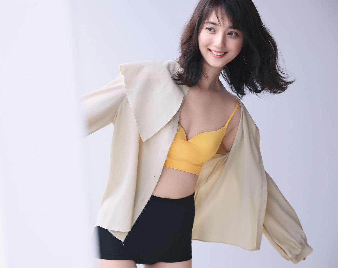 「anan」に登場した佐々木希（C）マガジンハウス
