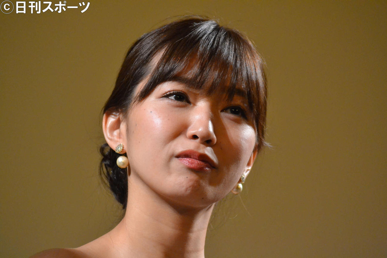 女優の階戸瑠李さん（17年8月27日撮影）