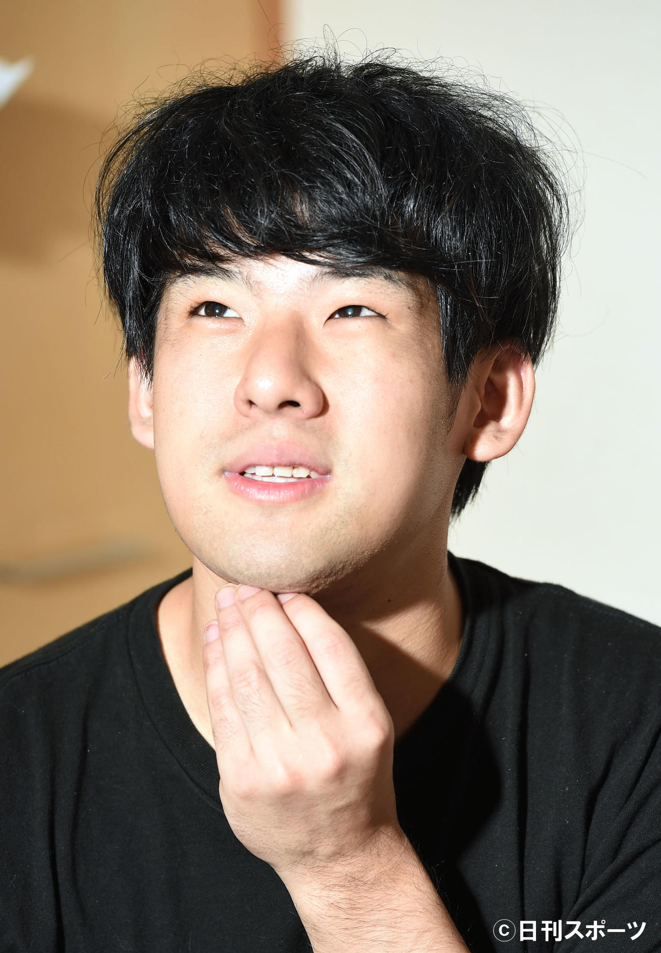 本紙インタビューで心境を語るYouTuberゆゆうた（撮影・たえ見朱実）