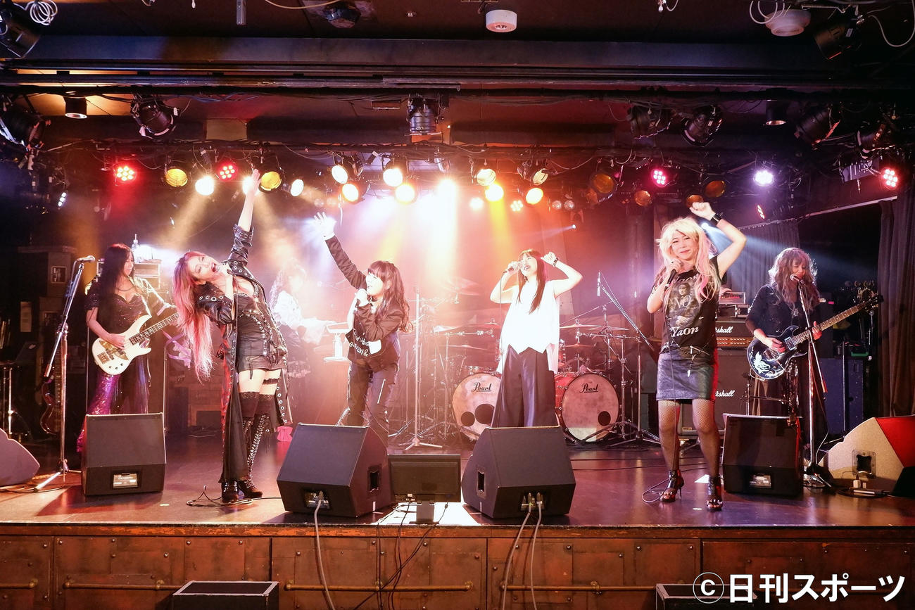 「SHOW－YAとNAONvol.2」のパフォーマンス