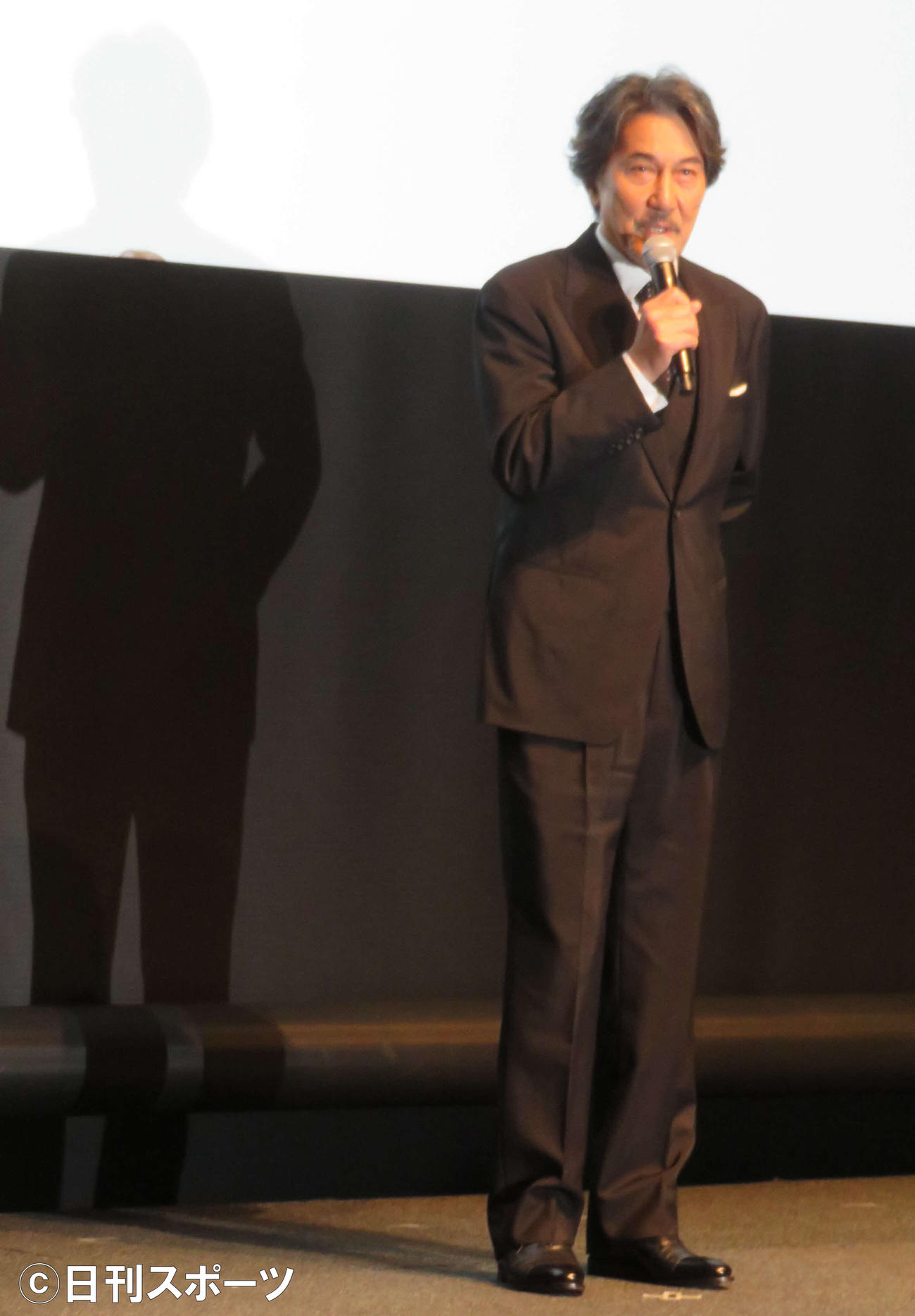 東京国際映画祭ラインアップ発表会見に登壇したフェスティバル・アンバサダーの役所広司（撮影・村上幸将）
