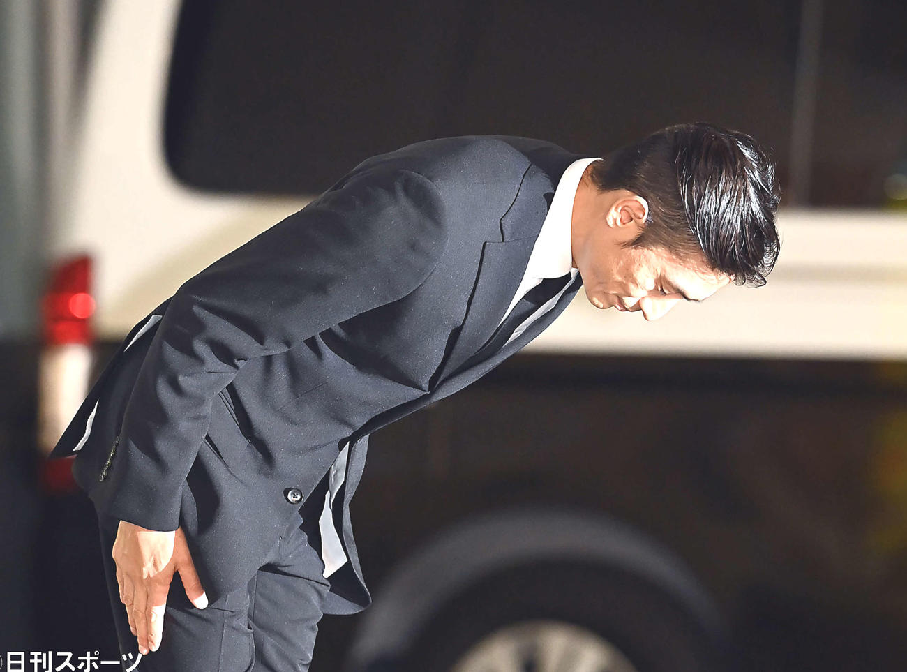 保釈される伊勢谷友介被告（撮影・たえ見朱実）