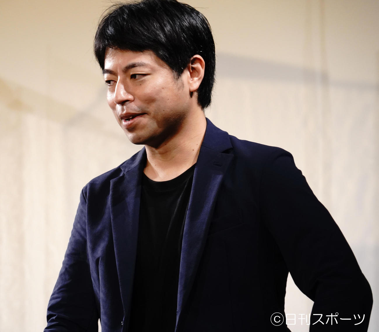 映画「生きちゃった」の初日舞台あいさつに出席した石井裕也監督（撮影・佐藤成）