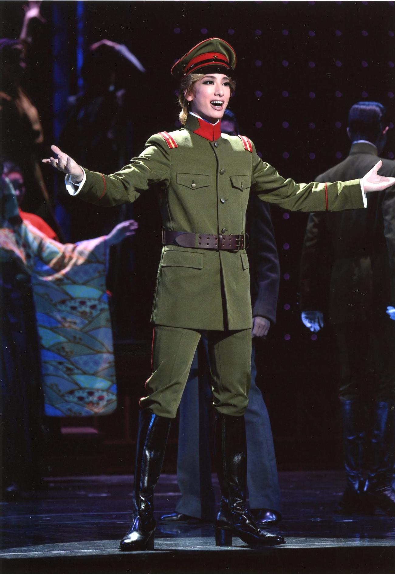 「はいからさんが通る」で伊集院少尉を演じる柚香光（C）宝塚歌劇団