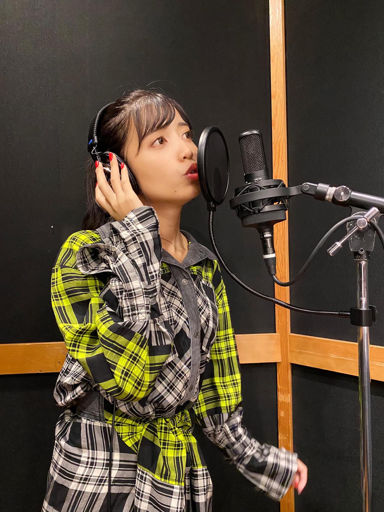 レコーディングに挑むゆん