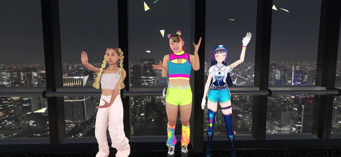 VR上のバーチャル東京タワー応援大使就任式にアバター姿で登場した、左から青山テルマ、フワちゃん、富士葵