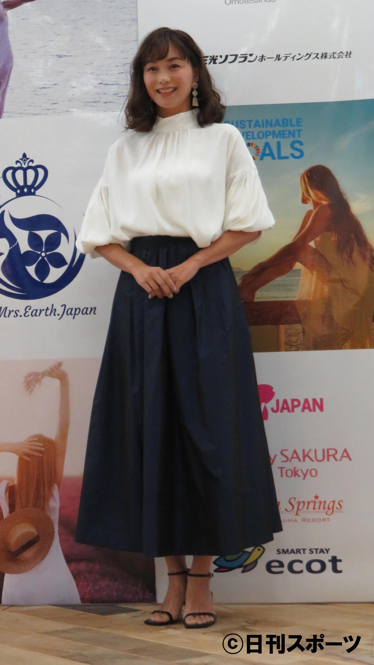 ミセス・アース・ジャパンのスペシャルアンバサダーに就任した蛯原英里さん