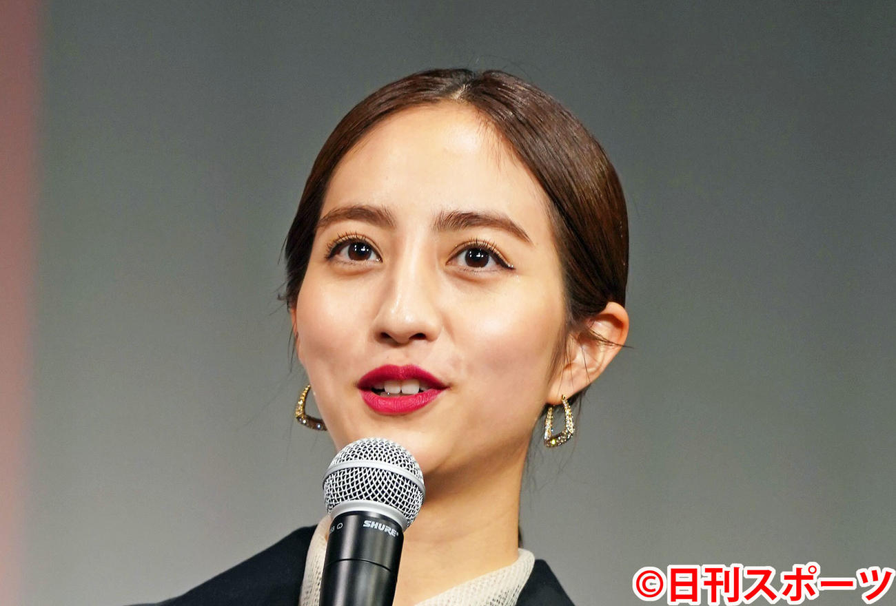 堀田茜しみじみ 緊張して全く動けなかった 初撮影 芸能 日刊スポーツ