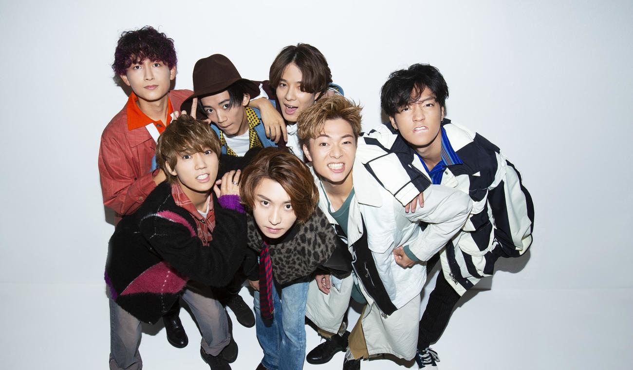 来年1月にメジャーデビューする7ORDERの前列左から安井謙太郎、阿部顕嵐、諸星翔希、後列左から萩谷慧悟、長妻怜央、真田佑馬、森田美勇人