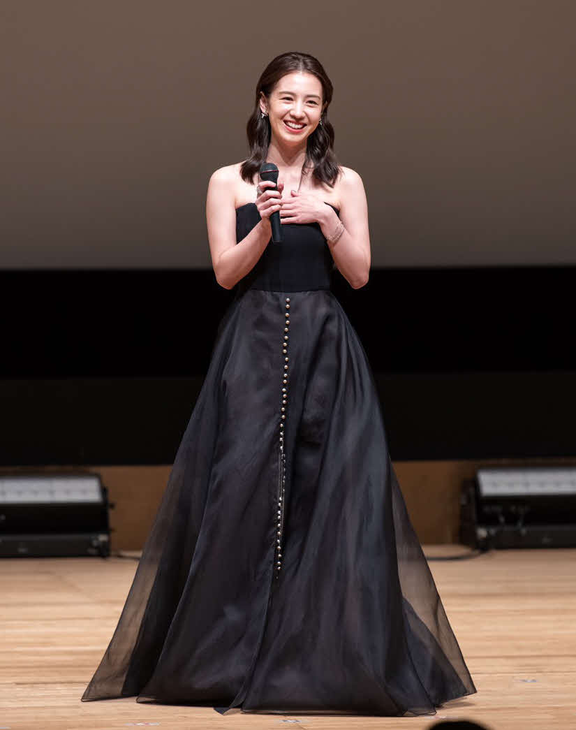 「東京・中国映画週間」閉幕式に出席した桜庭ななみ