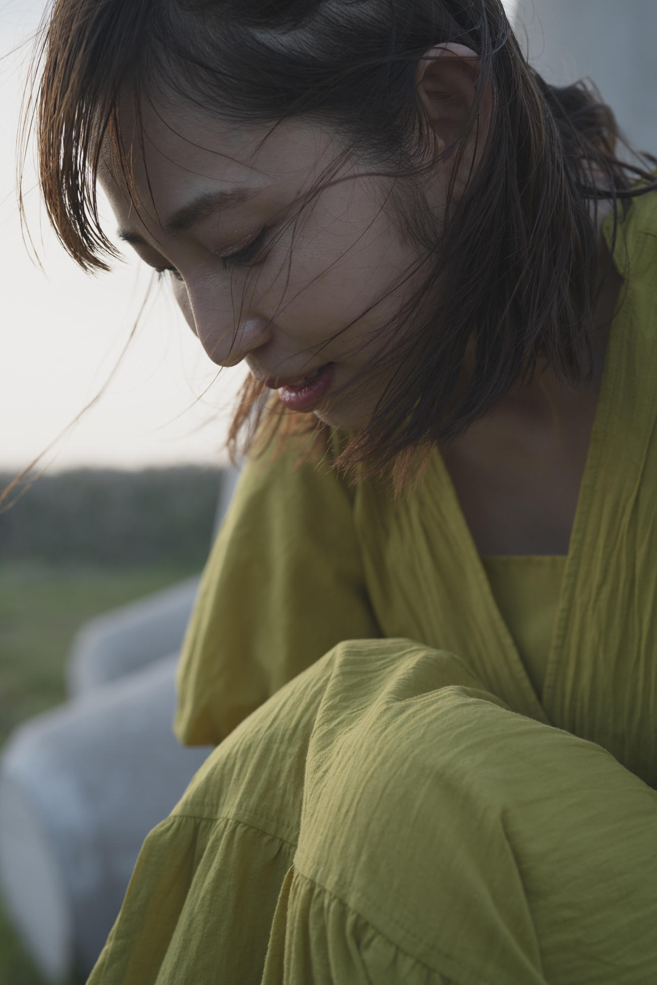 2021年のカレンダーを発売する塩地美澄